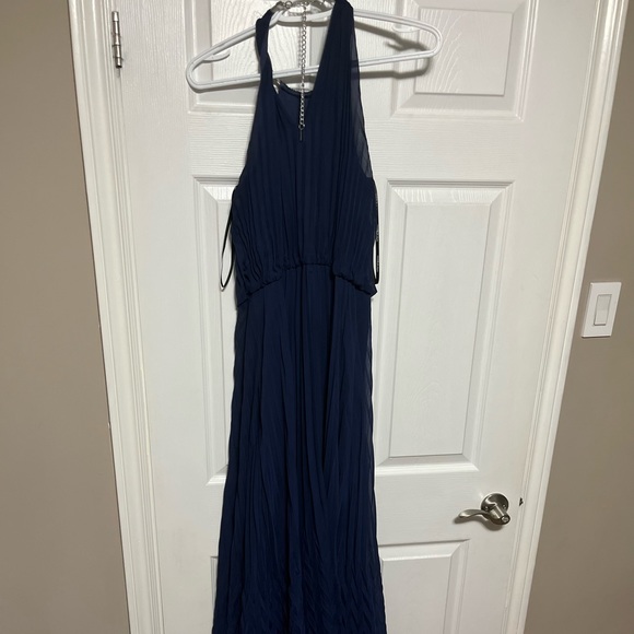 GUESS Small Navy Pleated Maxi Evening Gown - Picture 3 of 7